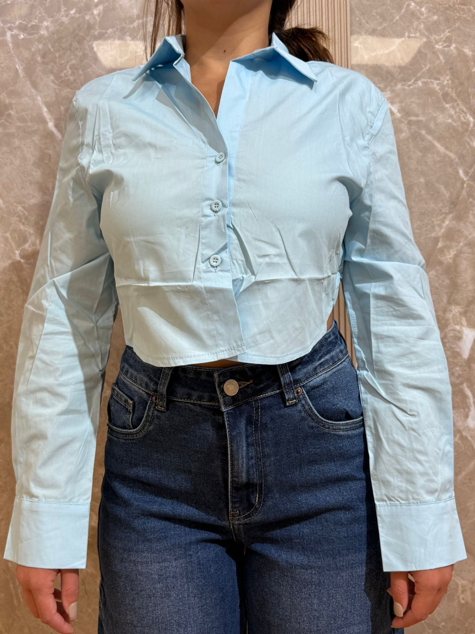 Camicia crop celeste