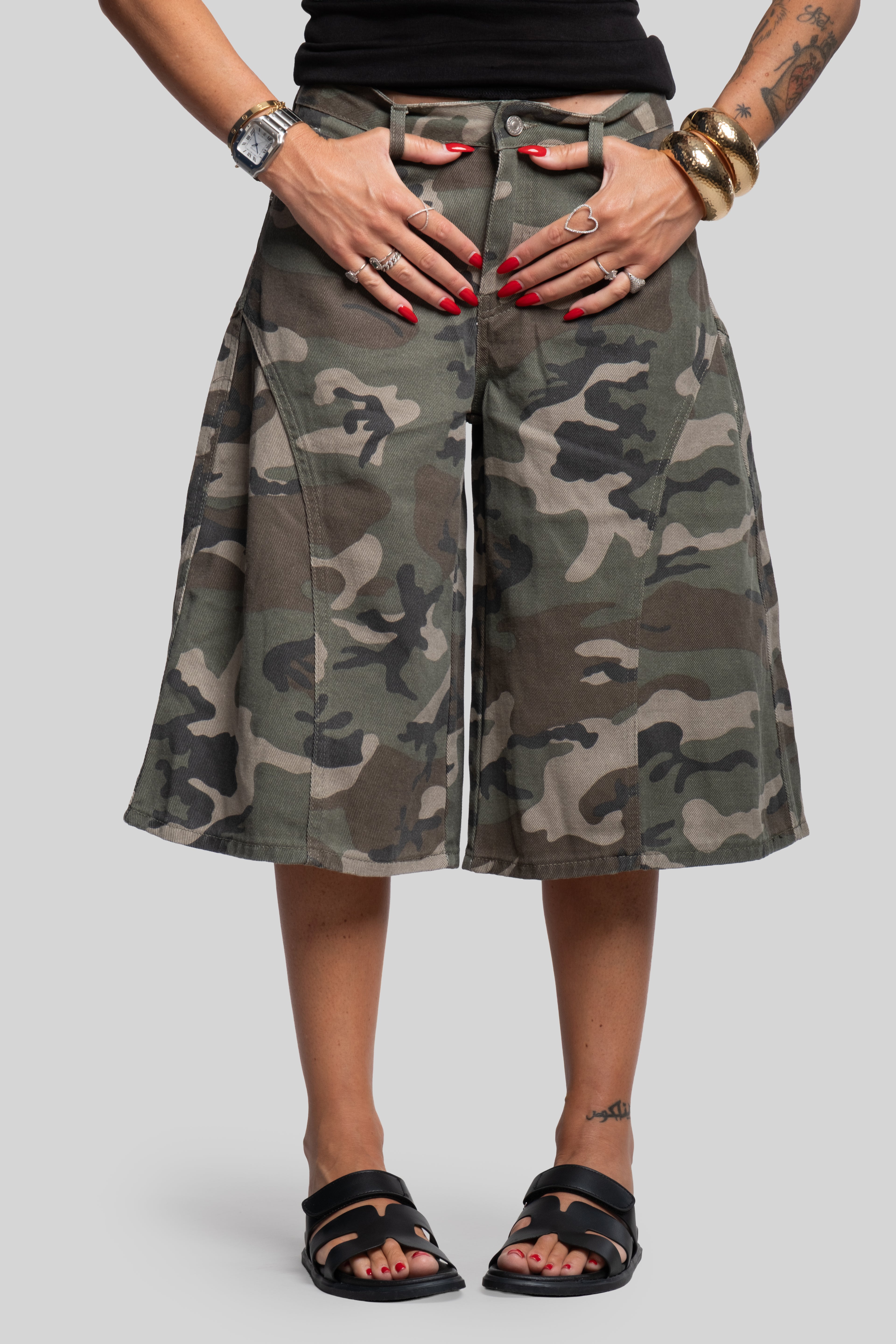 Max bermuda militare