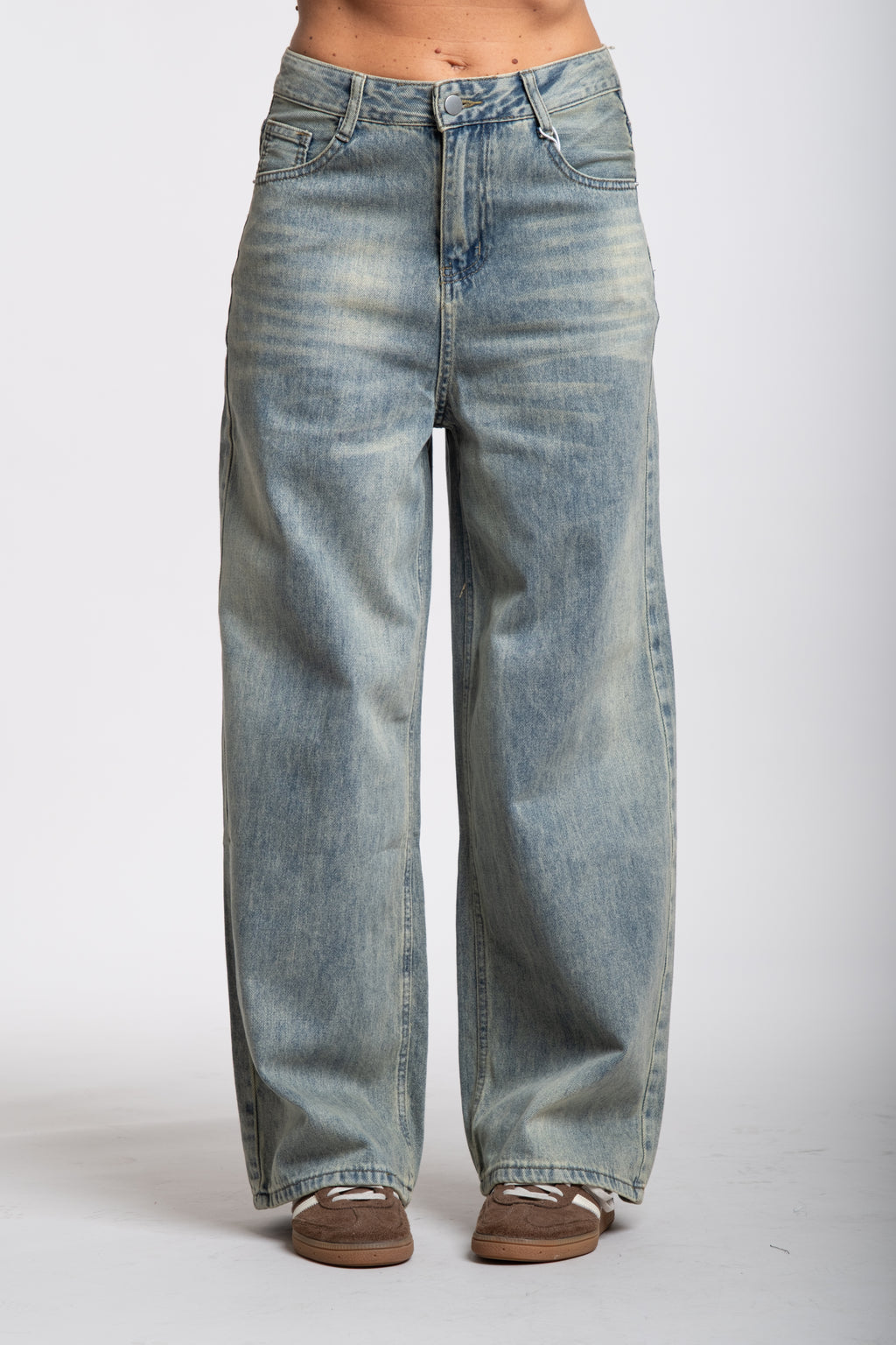 Jeans diritto sabbiato