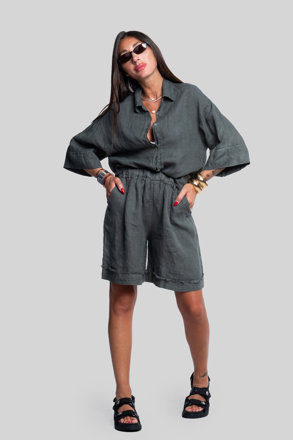 Coordinato 100% lino max bermuda verde