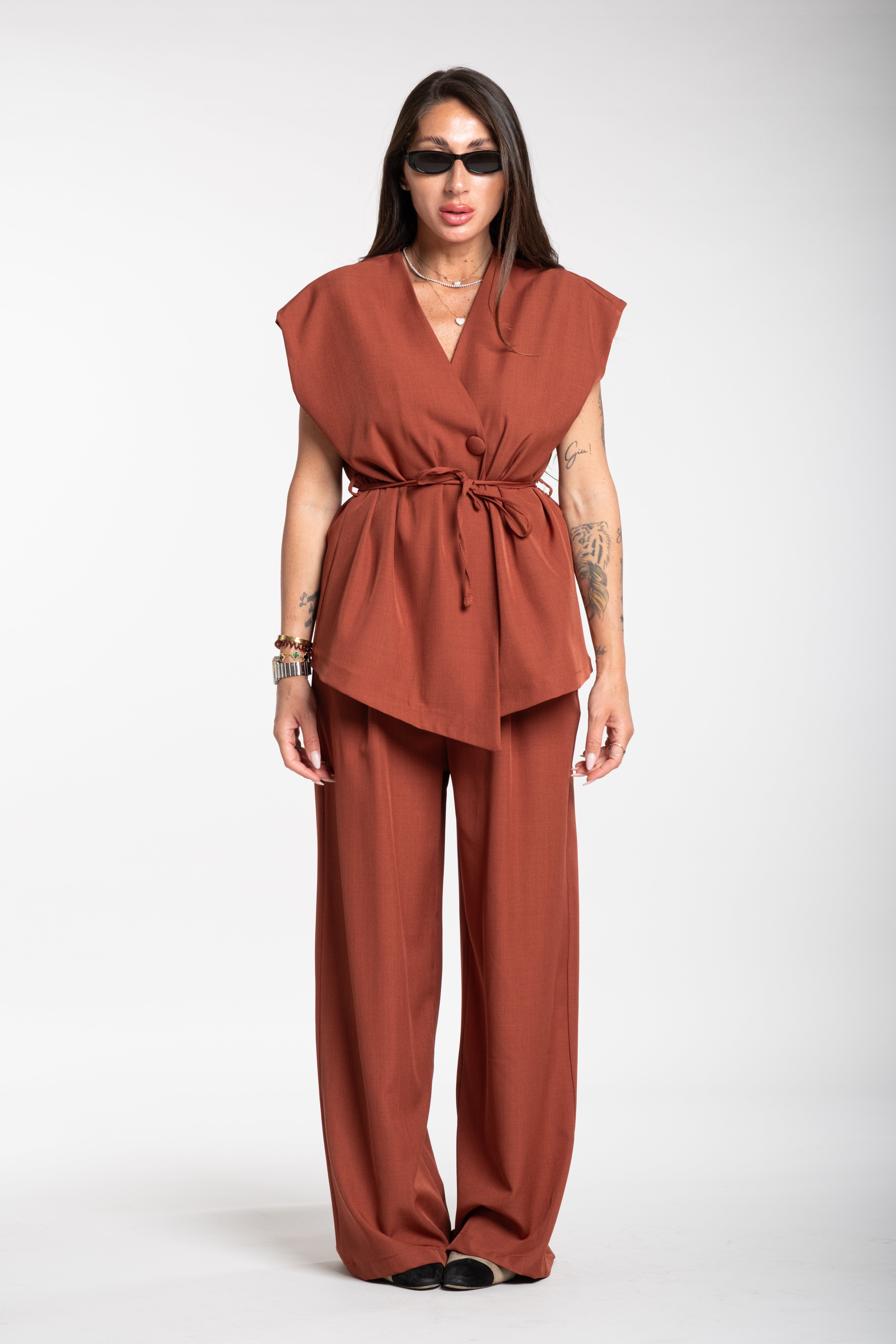 Tailleur smanicato ruggine