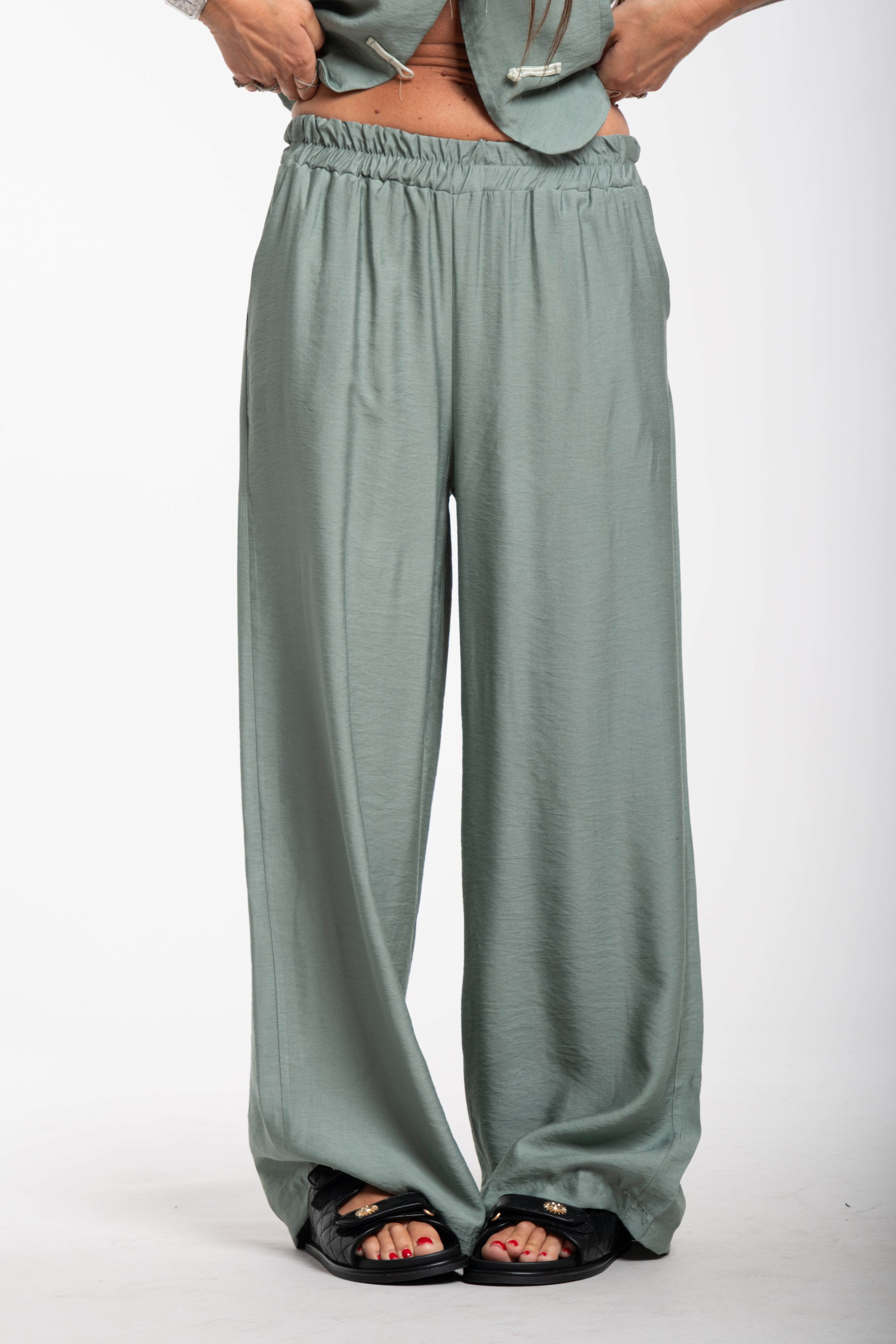 Coordinato smanicato verde