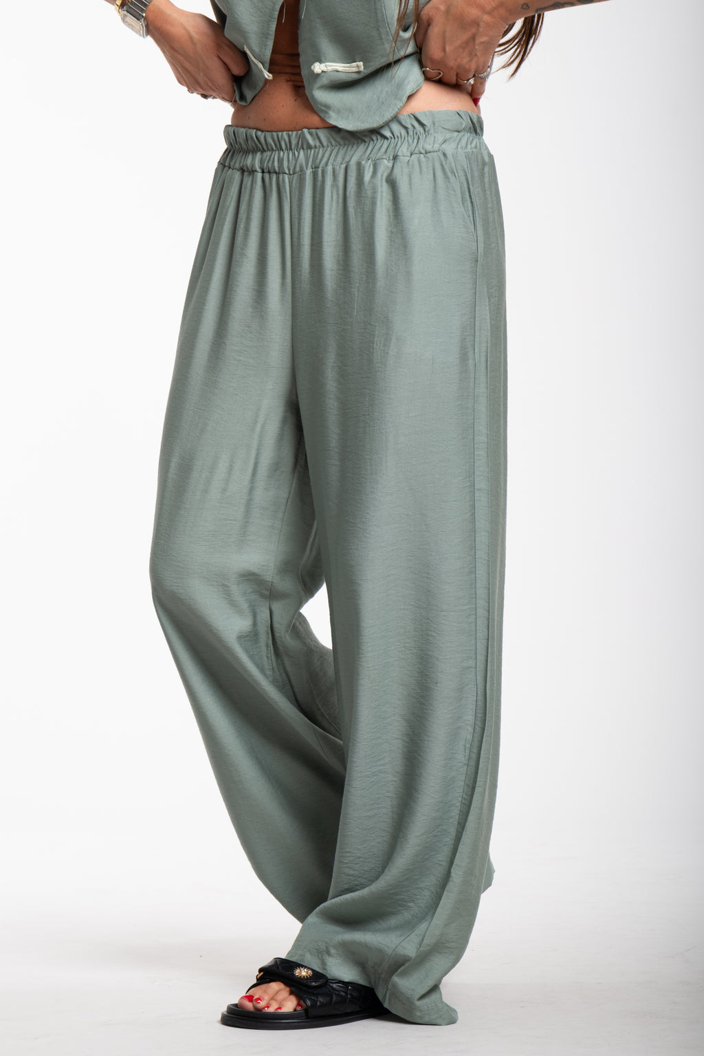 Coordinato smanicato verde