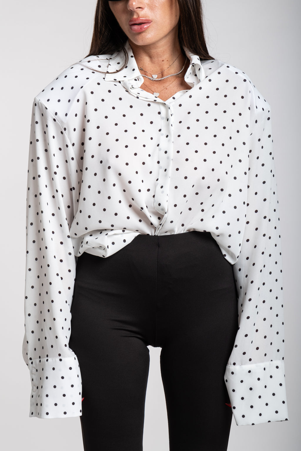 Camicia Oxford pois bianca