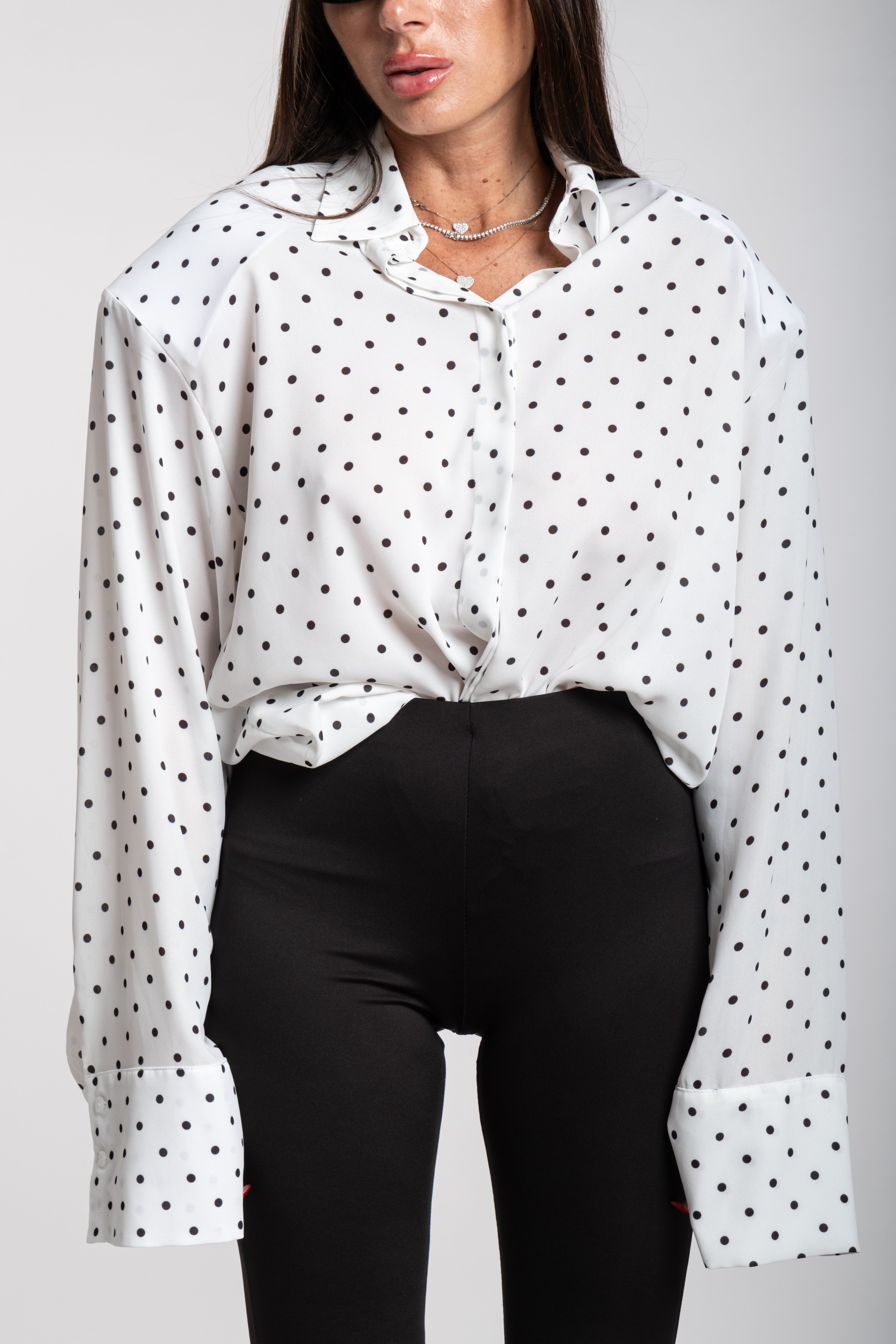 Camicia Oxford pois bianca