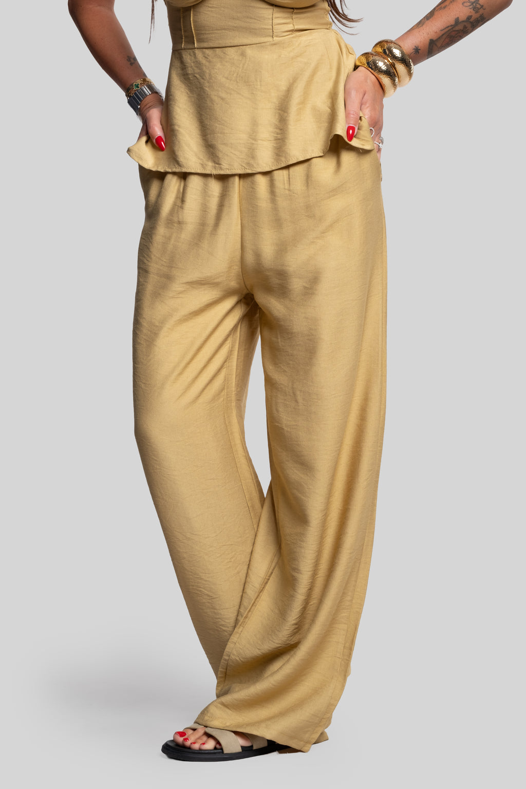 Coordinato Ariel senape