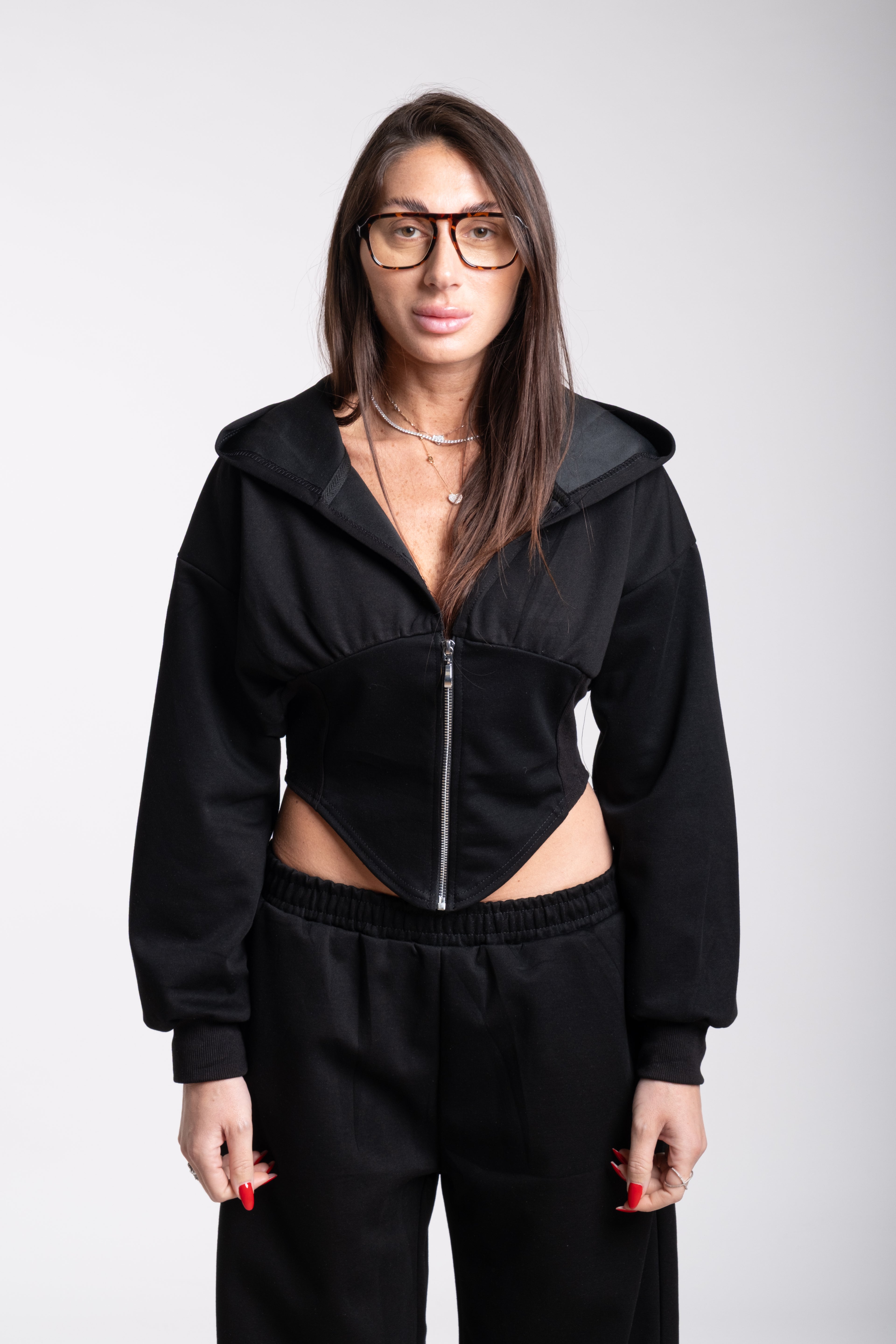 Tuta crop nera