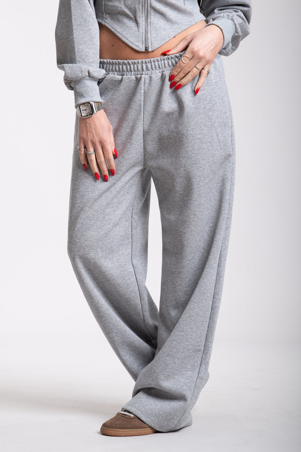 Tuta crop grigia