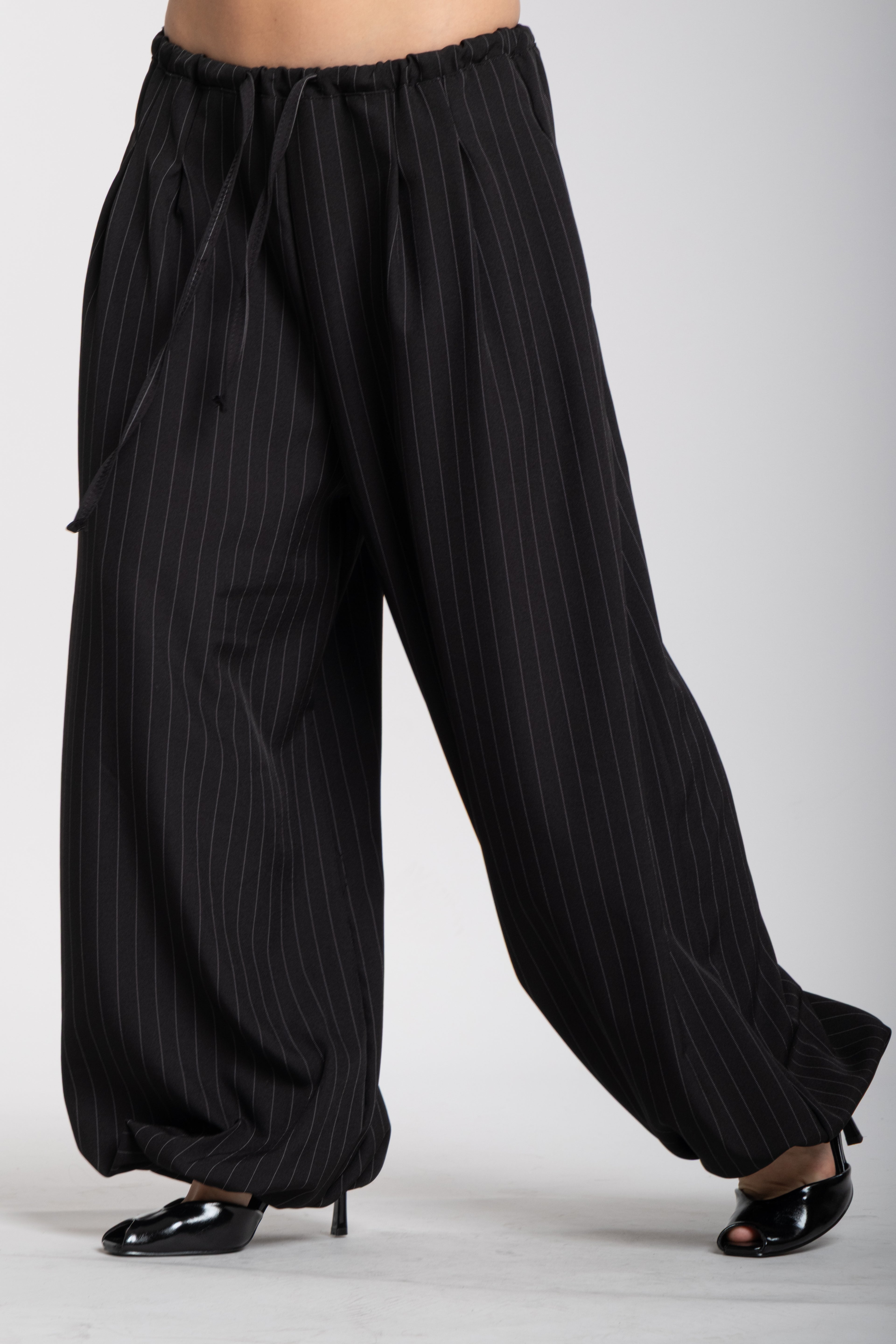 Pantalaccio gessato nero